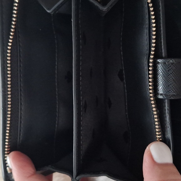 Kate Spade New York Staci Colorblockaáa Wallet - Picture 8 of 14